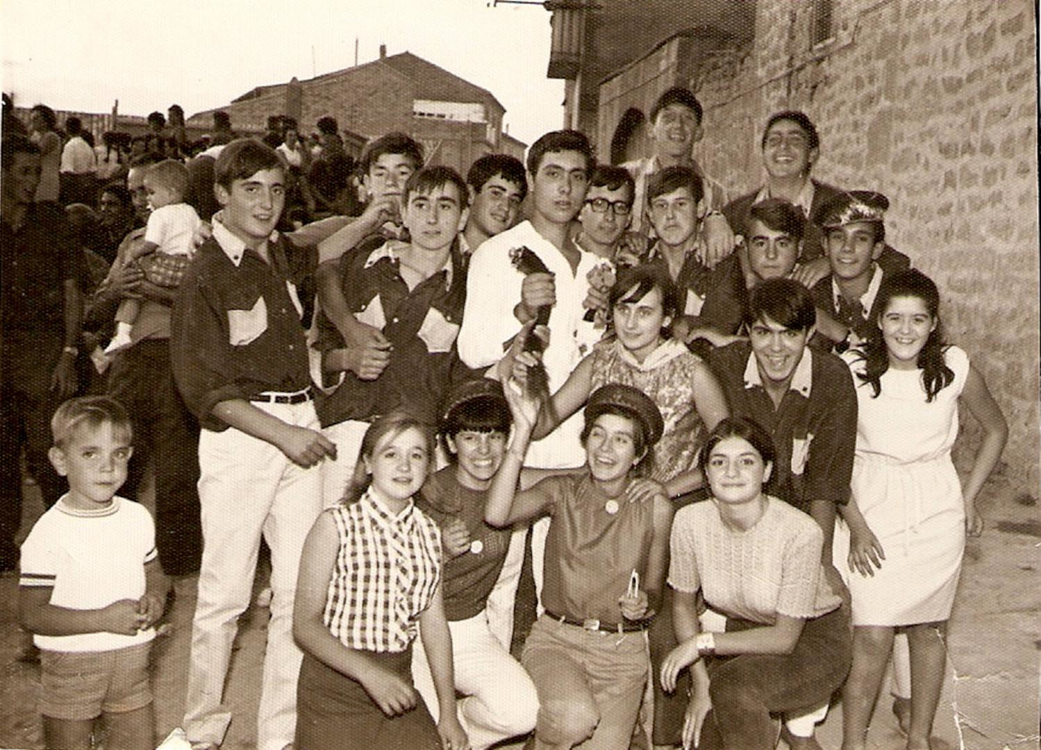 img_sadaba//02_Cuadrillas/09.Foto.jpg